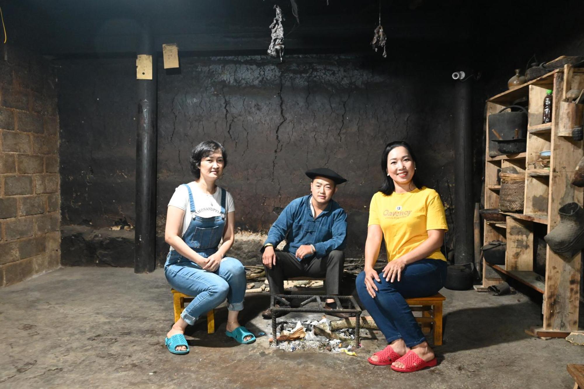 Nha Co Lao Xa Homestay Hmong & Bungalow Air Conditioner Dong Van  Exterior foto